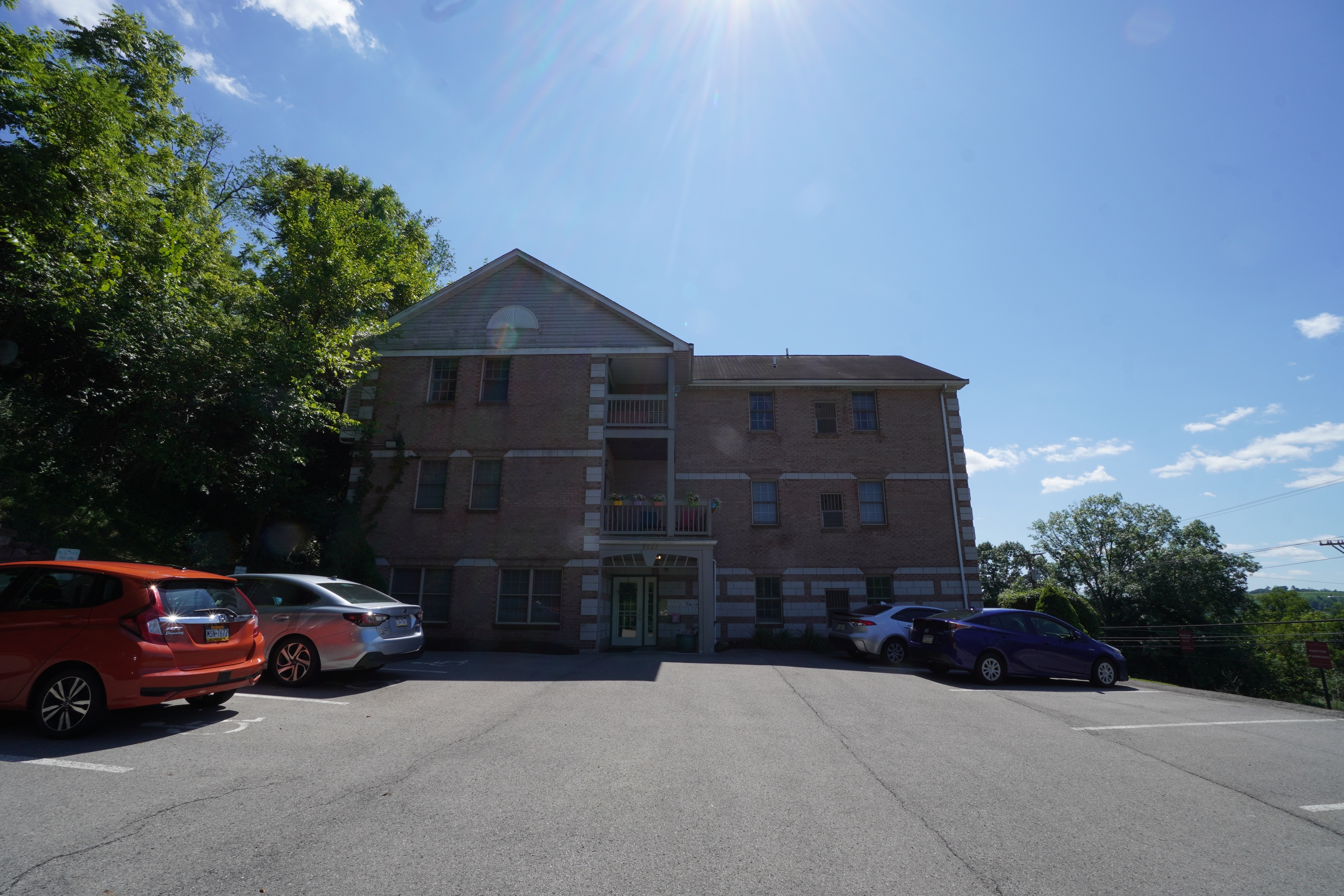Property main image